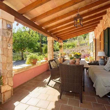Ses Figueres Villa *